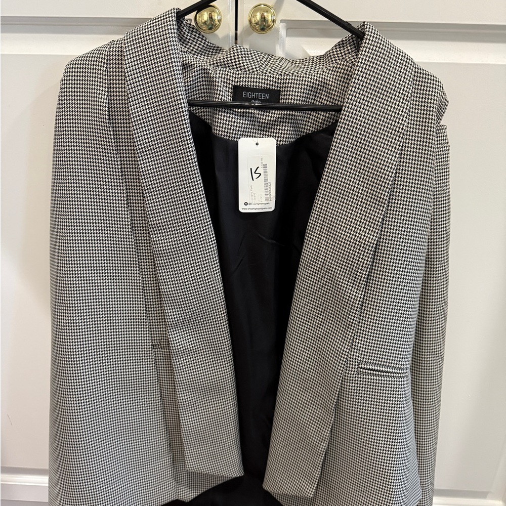 Women’s blazer